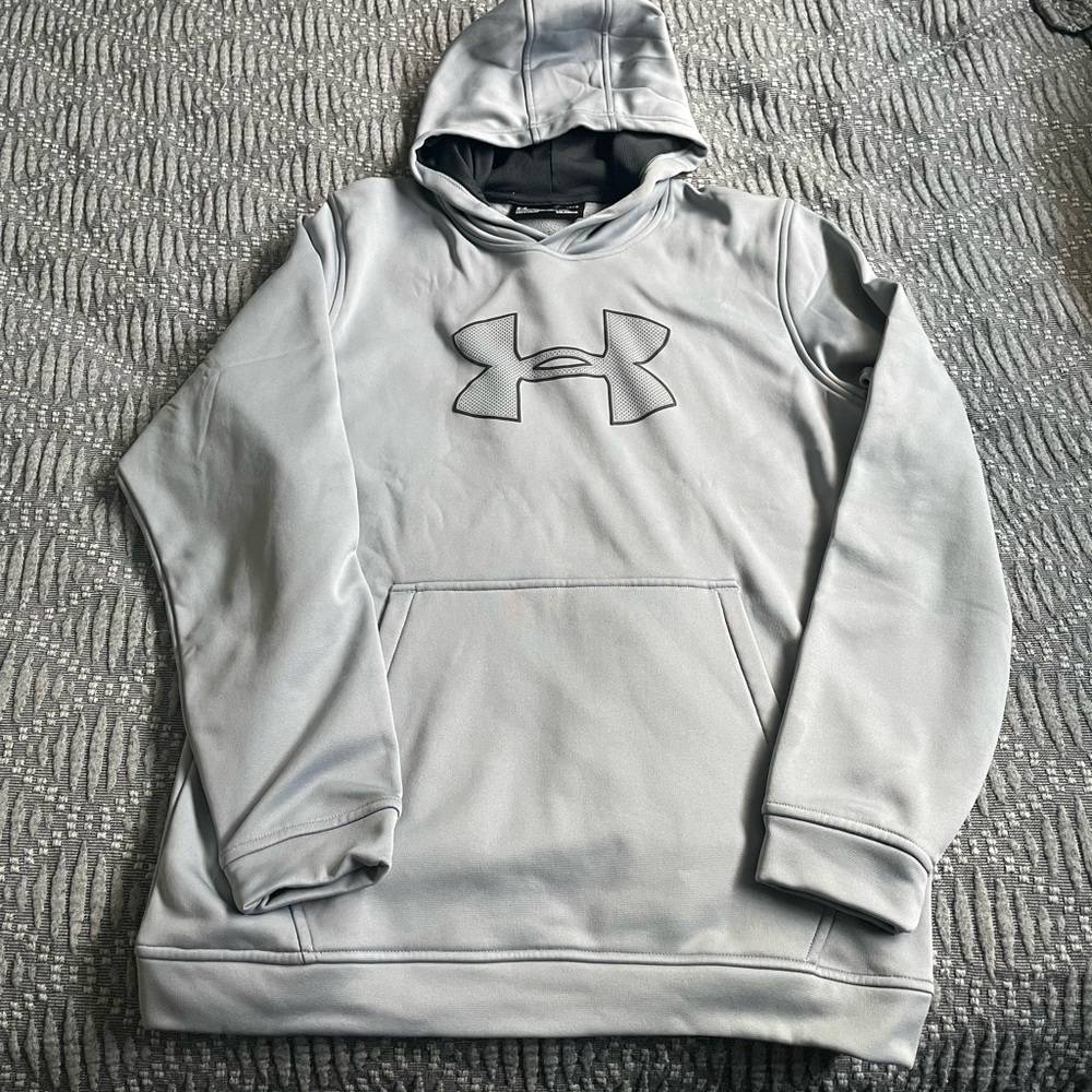 Under Armour hoodie size XL